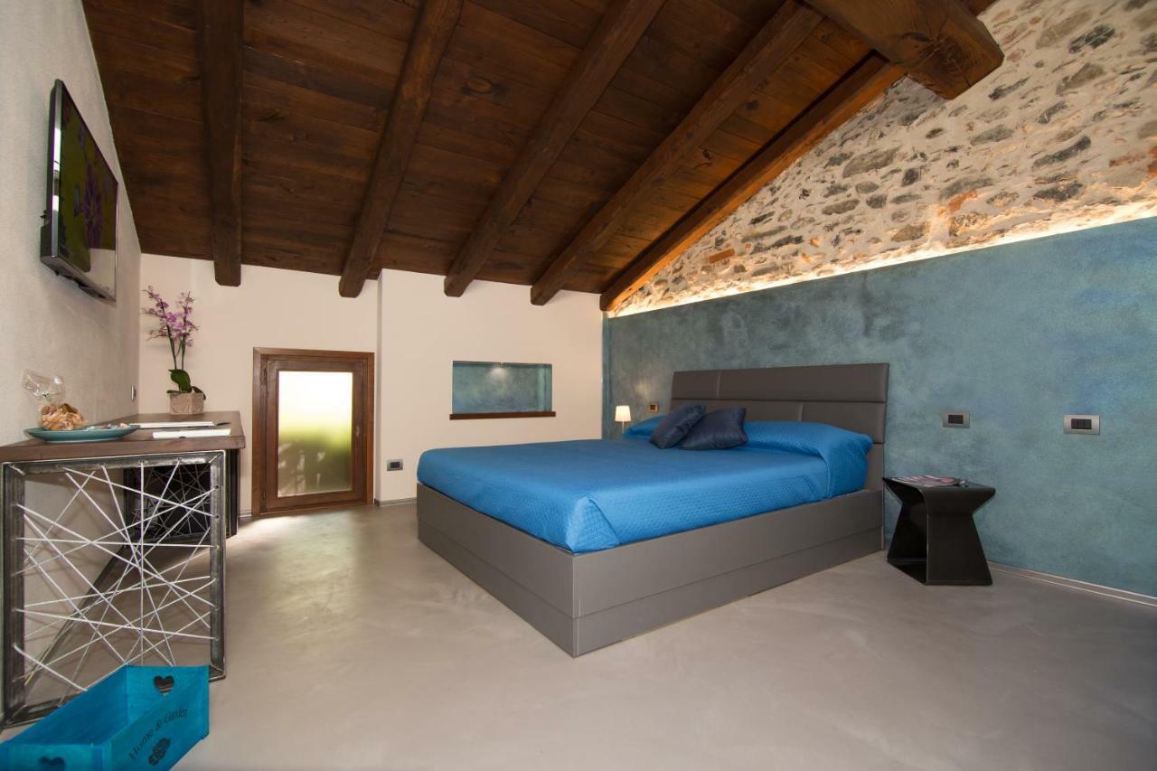 Sotto Le Stelle Hotel Pieve di Teco Luaran gambar