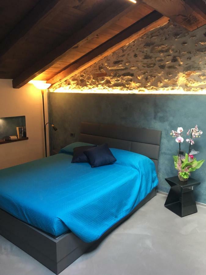 Sotto Le Stelle Hotel Pieve di Teco Luaran gambar