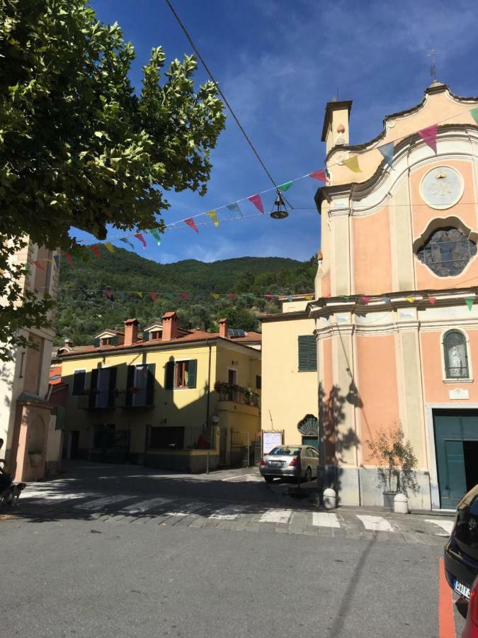 Sotto Le Stelle Hotel Pieve di Teco Luaran gambar